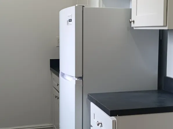 77-54 Austin Street image 1 of 10