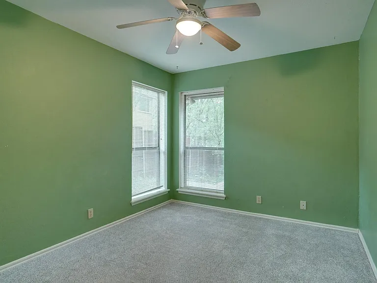 2923 Peninsula Dr — Photo 39