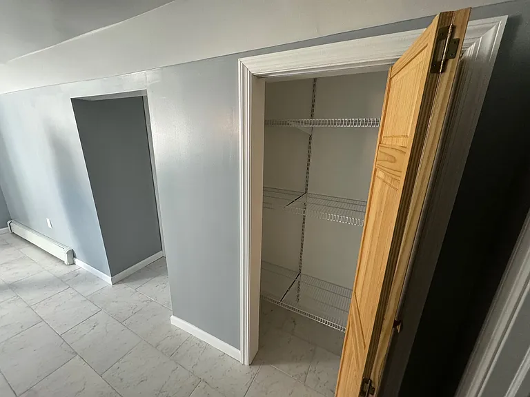 19 Poplar Pl — Photo 4