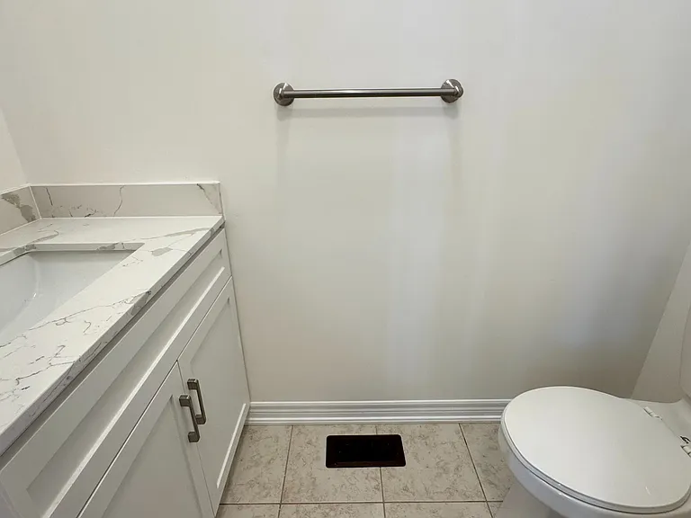32 Philips Lake Ct — Photo 17