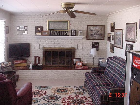 3rd image of 108 Elm St
