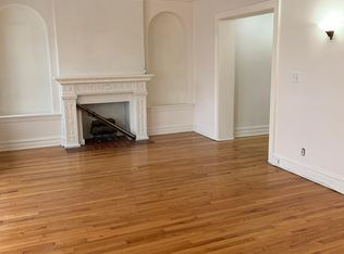6437 N Oakley Ave APT 3, Chicago, IL 60645