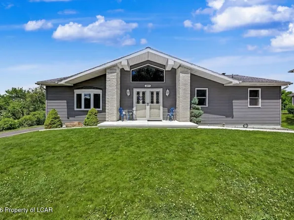 297 Vanessa Dr, Hanover Township, PA 18706