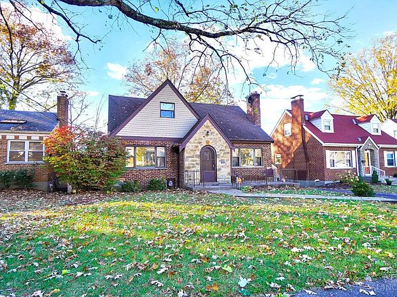 2nd image of 1109 Maureen Ln