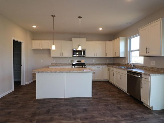 4th image of 11921 Abbeytown Dr #60