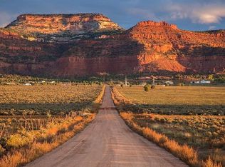 4300 E Mountain View Dr, Kanab, UT 84741