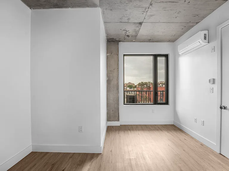 815 Flatbush Ave #315 — Photo 9