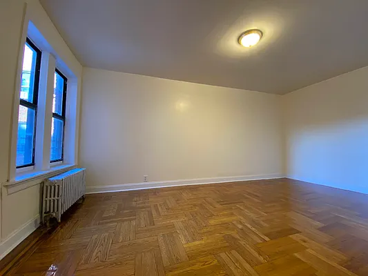 Rented by Compass | media 7