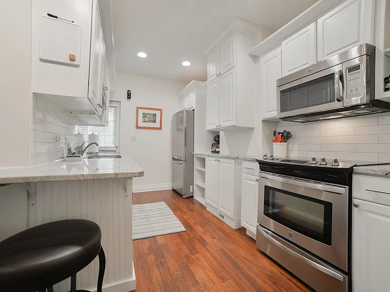 233 S Spanish St #233B — Photo 2