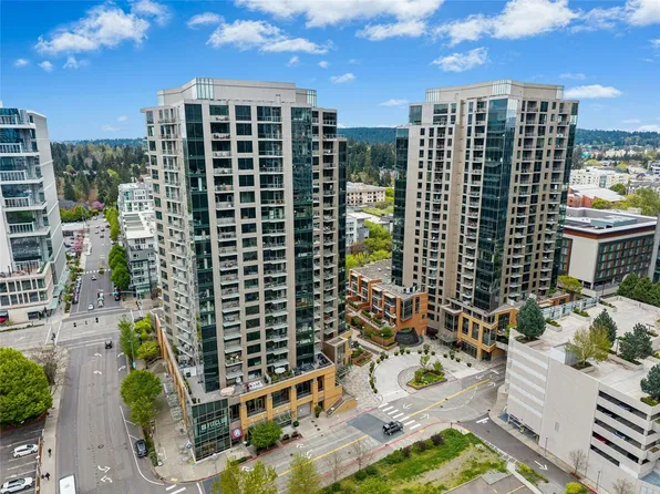10650 NE 9th Place #2025, Bellevue, WA 98004