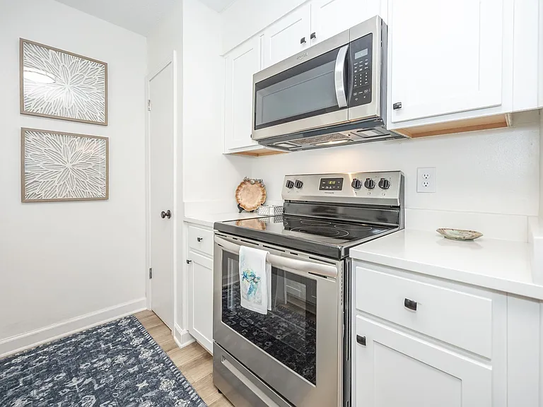 114 Ethel Cir #17 — Photo 21