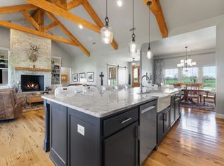 9671 Jordon Moore Rd, Pilot Point, TX 76258