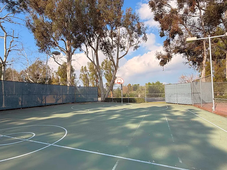 20702 El Toro Rd #408 — Photo 18