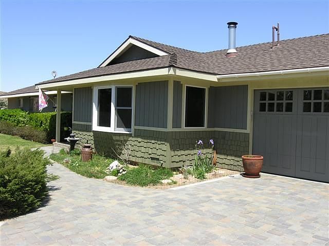 2nd image of 328 Altair Cir