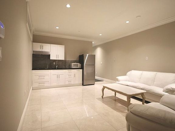 5th image of 67XX Fremlin St #1A