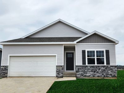 732 E Bear Dr, Tiffin, IA, 52340