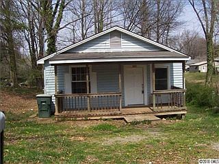 1st image of 1038 Sycamore Ave