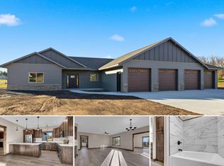 522 1st St SE, Saint Stephen, MN 56375