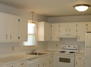 97 Brandegee Ave, Groton, CT 06340