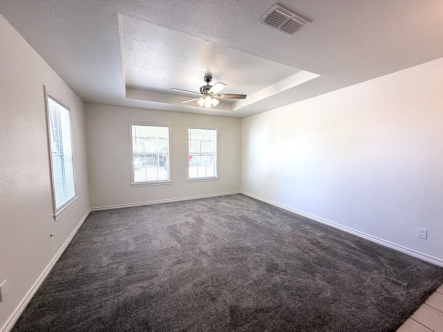 1 bed, 850 sqft, $850 — Photo 3