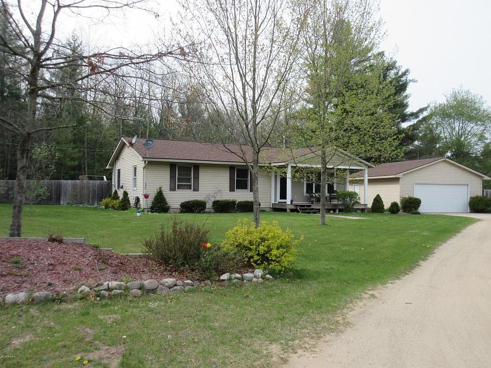 1st image of 19346 Richardson Way