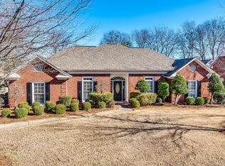 8811 Oak Meadow Ct, Montgomery, AL 36116