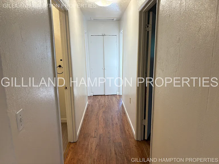 725 SW 7th St — Photo 28
