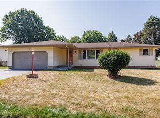 159 Fox Hall Dr, Rochester, NY 14609