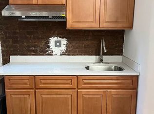 327 50th St #2, Brooklyn, NY 11220