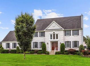 9 Hanging Rock Rd, Freehold, NJ 07728