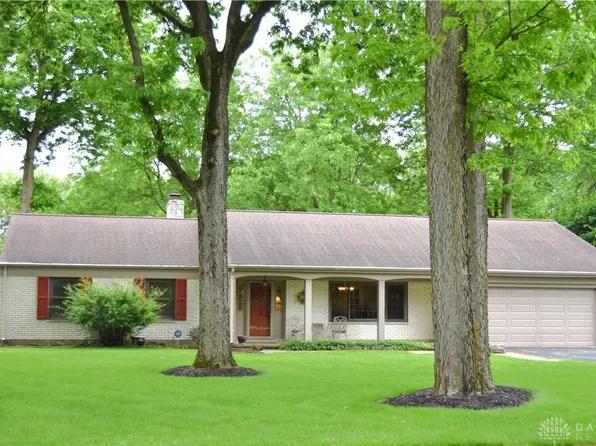 1830 Parker Dr, Piqua, OH 45356