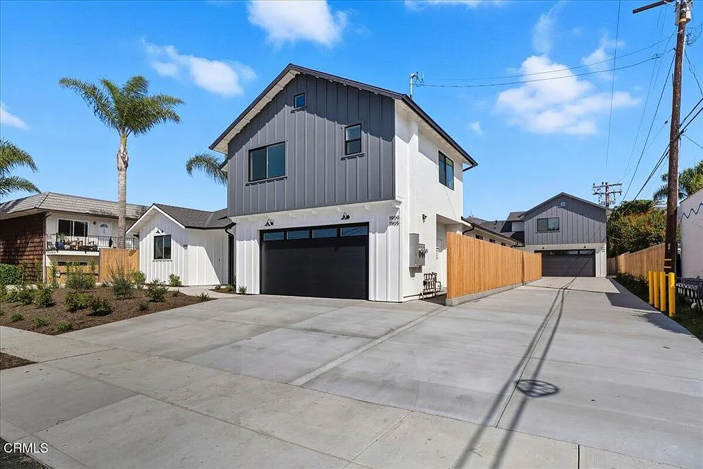 3 bed, 2.0 bath, 1574 sqft, $4,500 — Photo 4