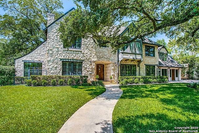 1st image of 303 W El Prado Dr