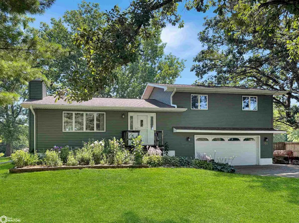 201 A St, Traer, IA 50675