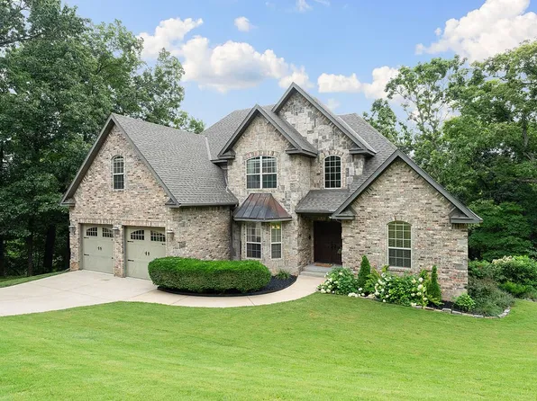 9278 Arabian Dr, Rogers, AR 72756
