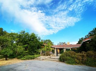 3 Zinfandel Ln, Saint Helena, CA 94574