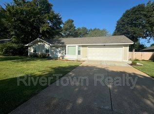 887 Quail Chase Ln, Collierville, TN 38017