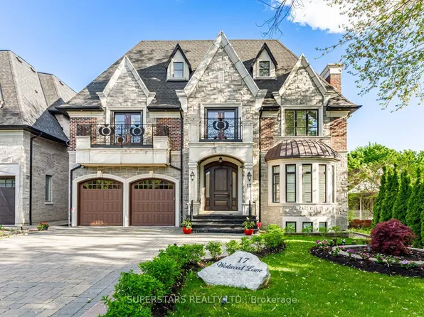 17 Westwood Ln, Richmond Hill, ON L4C 6X4