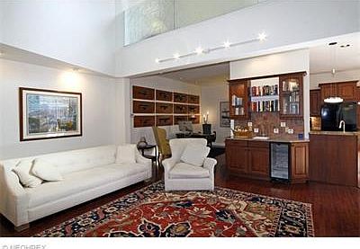 4th image of 2427 Derbyshire Ct