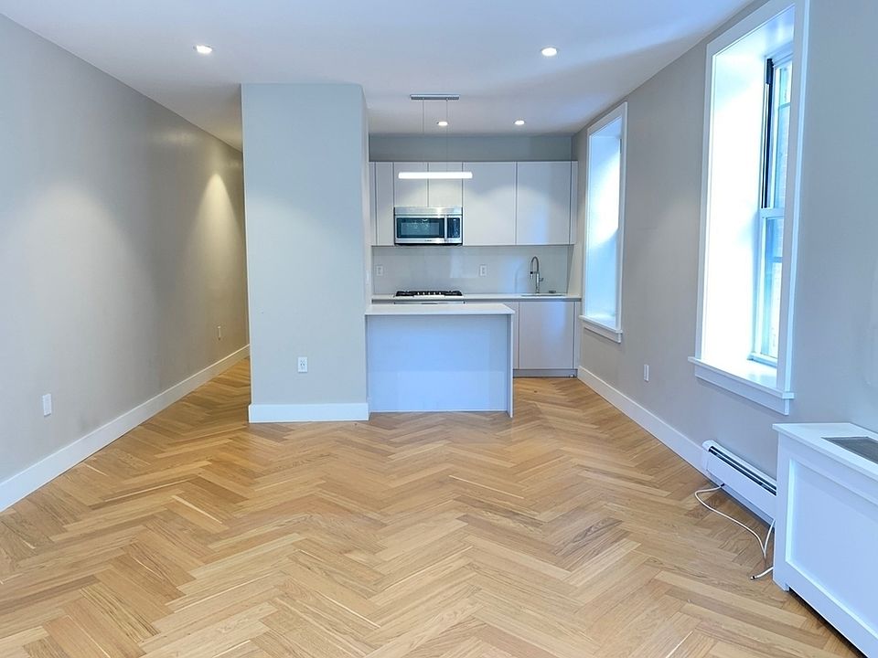 1st image of 379 Washington Ave APT 2C