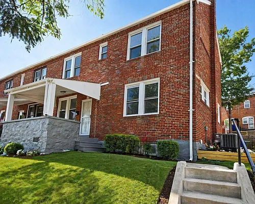 2527 W Cold Spring Ln Photo 1