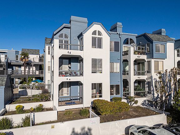 2nd image of 4665 E 4th St #4665