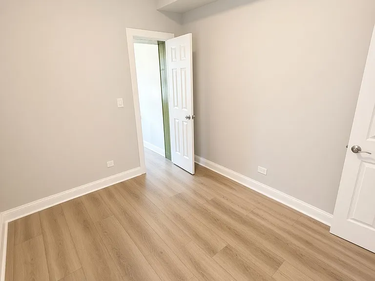 4152 N California Ave #1 — Photo 24