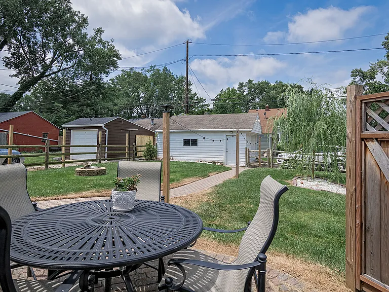 3177 Goddard Rd — Photo 21