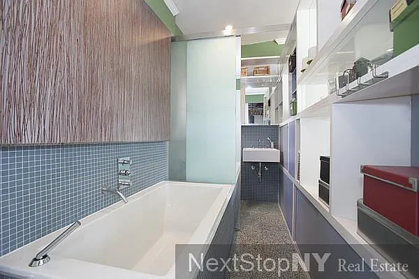 Sold by NextStopNY | media 6