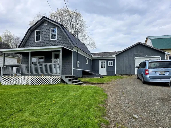 18 Railroad Avenue, Milo, ME 04463
