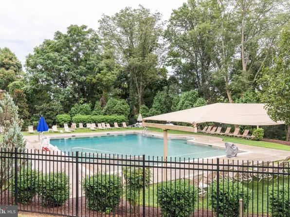 1030 E Lancaster Ave, Bryn Mawr, PA