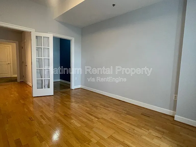 325 E Paces Ferry Rd NE #414 — Photo 11