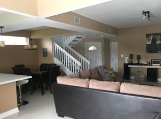 8322 NW 191st Ln, Hialeah, FL 33015