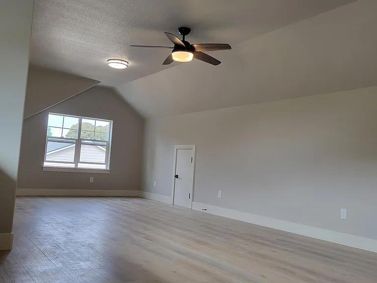 3498 SW Mayfield Ter — Photo 17